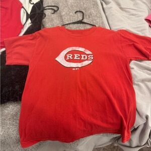 reds tshirt fits like medium